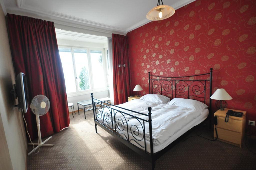 Hotel Splendid Montrö Oda fotoğraf